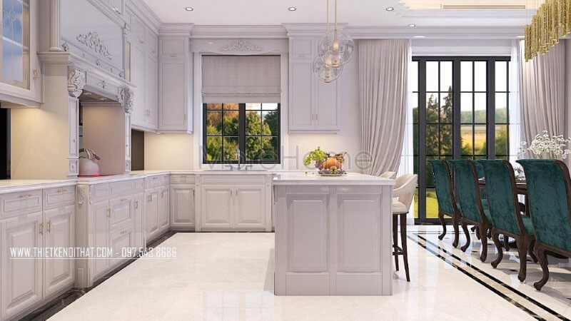 Trang trí nội thất phòng bếp gỗ sồi phun sơn ấn tượng với tone màu trắng tinh khôi, không hề mang đến cảm giác nhàm chán mà thay vào đó là sự sang trọng và hào nhoáng Thiết kế nhà bếp tiện nghi